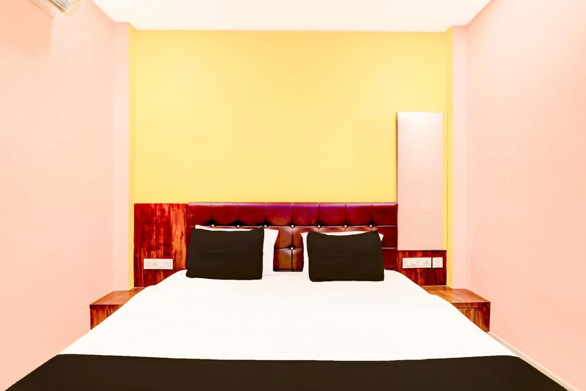Hotel O Jagdish Palace Puri Eksteriør bilde